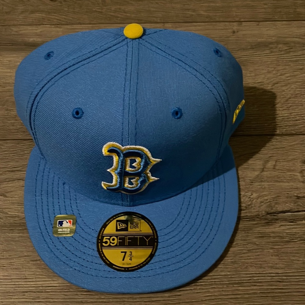 MLB HAT brand new